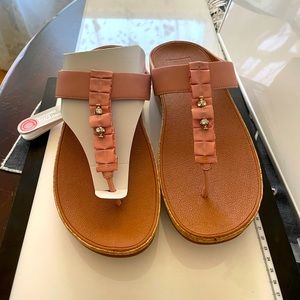 Flip Top - faux-leather, and a fabulous embellished chain embellished size 10